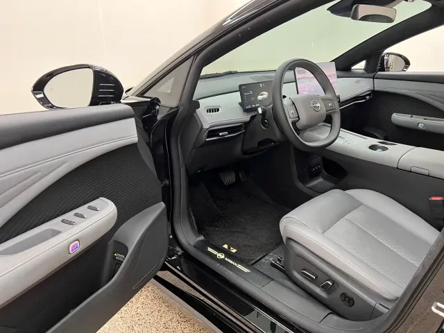 Nissan N7 — Фото автомобиля 13