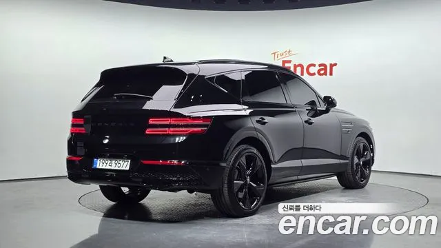 Genesis GV80 — Фото автомобиля 2