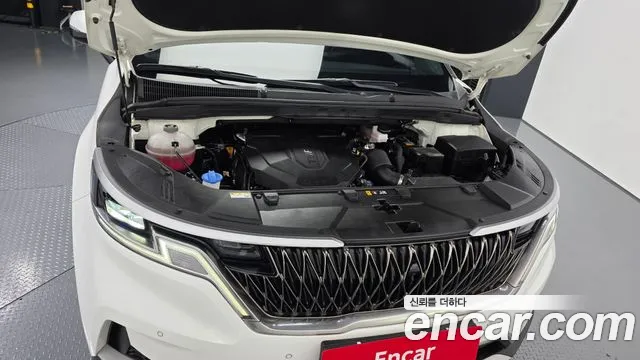 Kia Canival Carnival 4 поколение 9 мест Prestige — Фото автомобиля 4