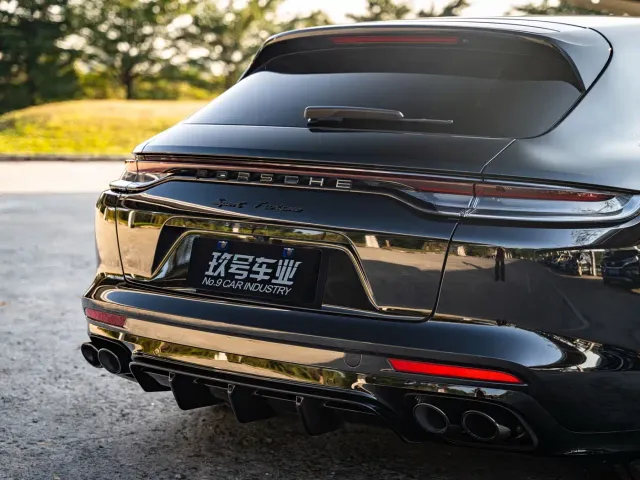 Porsche Panamera — Фото автомобиля 8