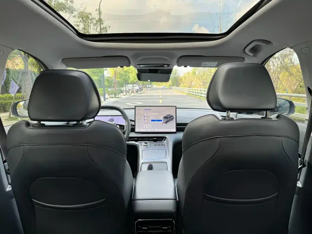 Geely Galaxy E5 — Фото автомобиля 16