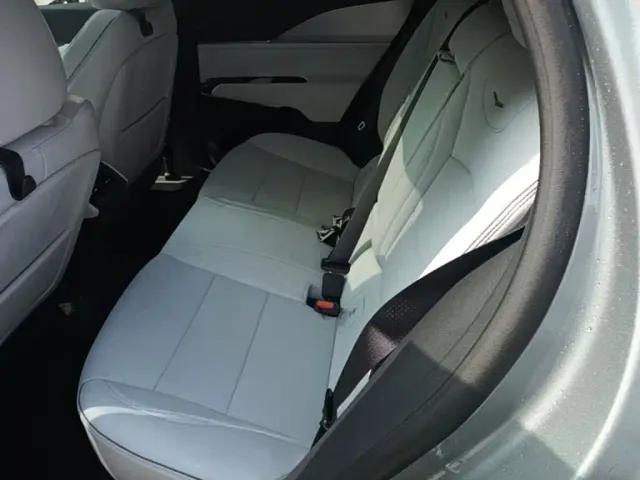 Cadillac GT4 — Фото автомобиля 16