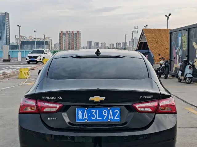 Chevrolet Malibu XL — Фото автомобиля 6