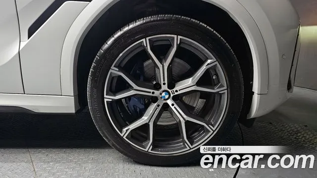 BMW X6 — Фото автомобиля 5
