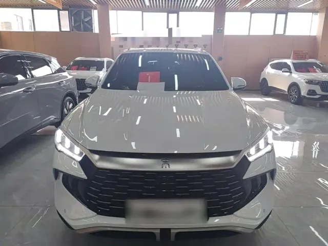 BYD Song Pro — Фото автомобиля 2