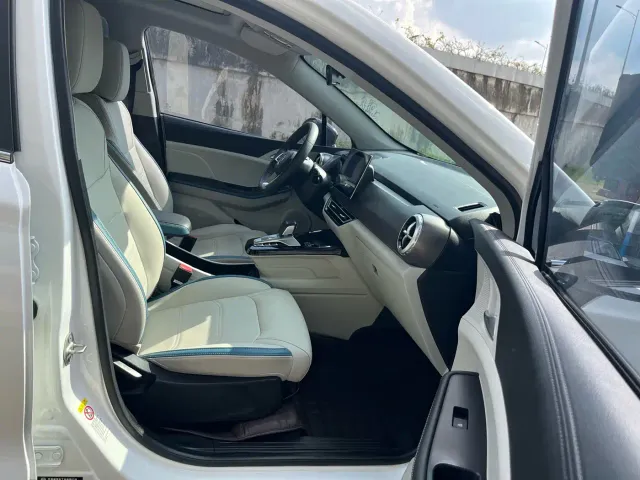 BYD Yuan Pro — Фото автомобиля 13