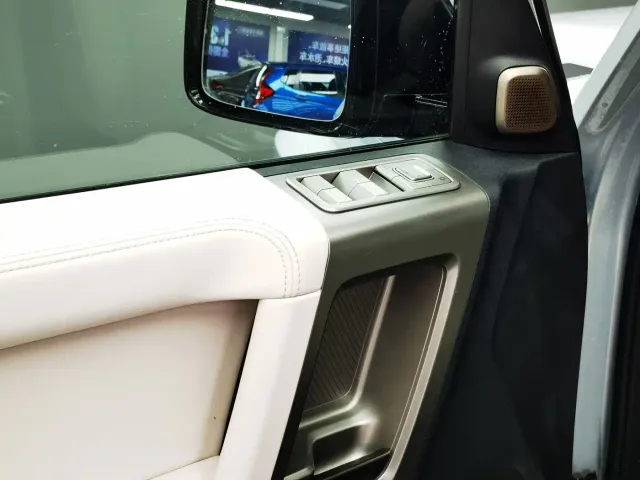 iCAR V23 — Фото автомобиля 10