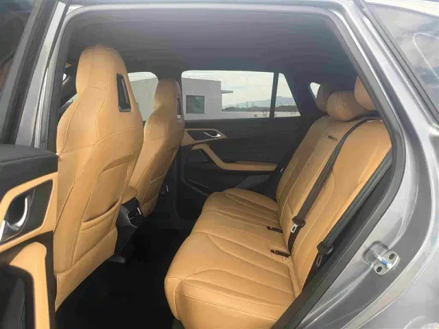 Roewe RX5 — Фото автомобиля 6