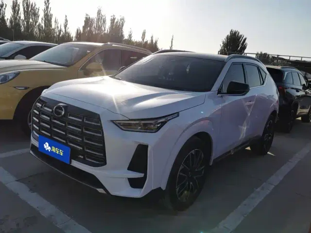 Фотография автомобиля — GAC Trumpchi GS4