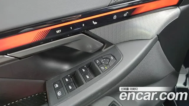 BMW 5-Series 5 серия (G60) 530i xDrive M Sport — Фото автомобиля 25