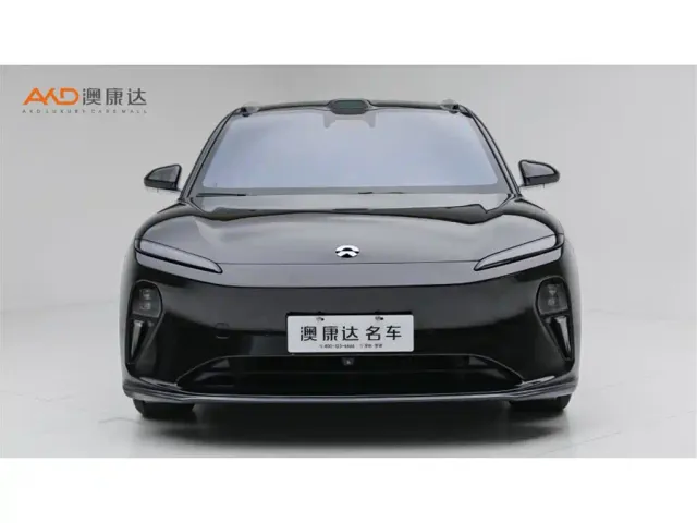Nio ET5 Touring — Фото автомобиля 2