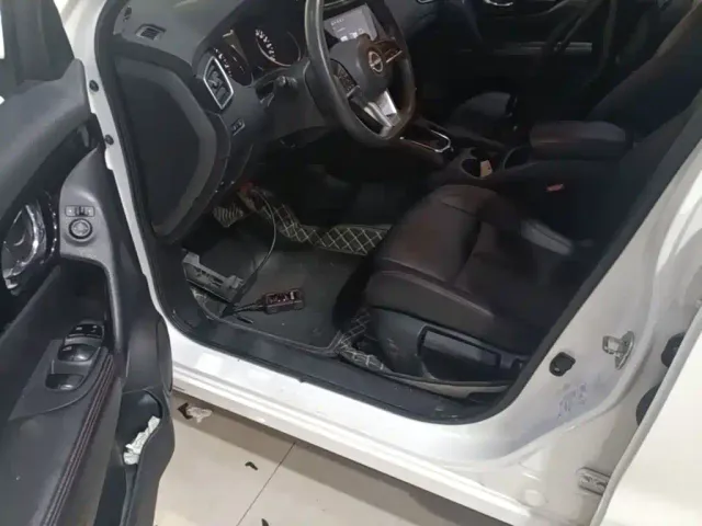 Nissan Qashqai — Фото автомобиля 16