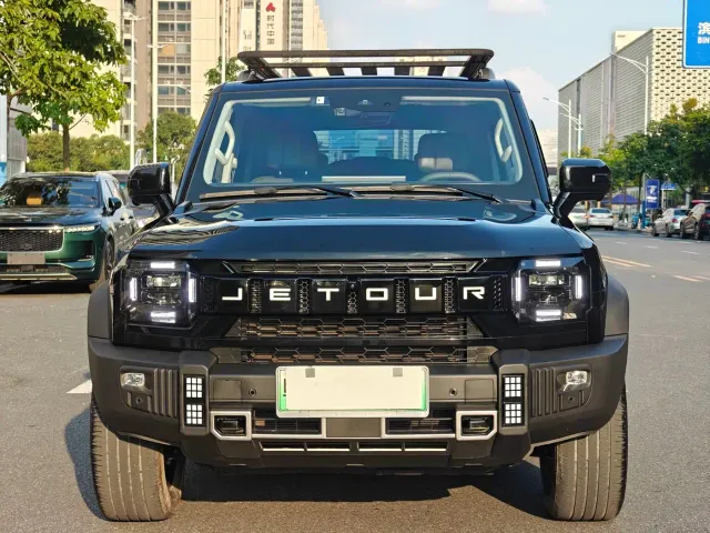 Jetour T2 — Фото автомобиля 2