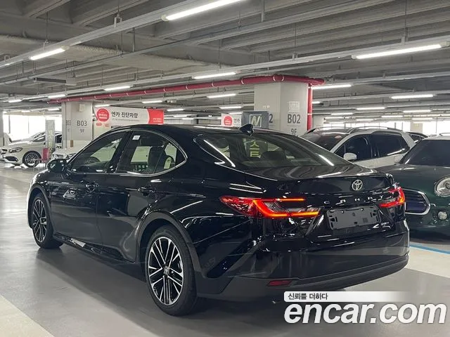 Toyota Camry — Фото автомобиля 7