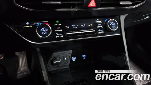 Hyundai Sonata — Фото автомобиля 24