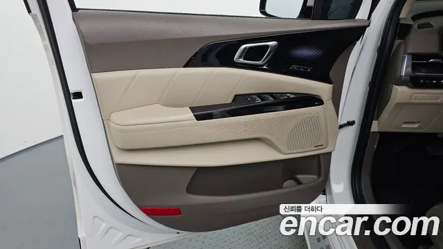 Kia Carnival 4th Gen — Фото автомобиля 13