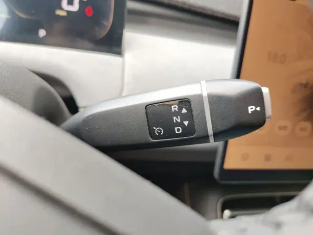 Changan Qiyuan Q05 — Фото автомобиля 15