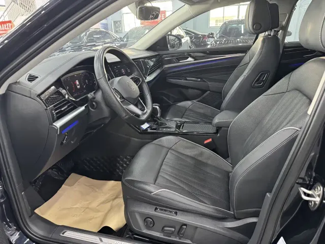 Volkswagen Passat — Фото автомобиля 4