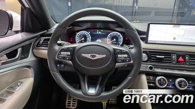 Genesis G70 — Фото автомобиля 12