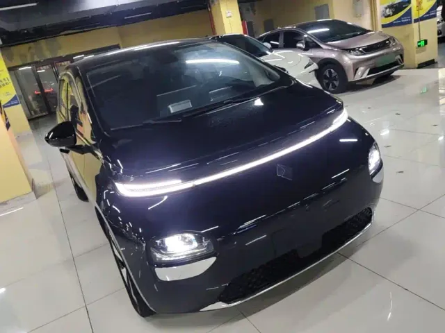 Baojun Cloud — Фото автомобиля 3