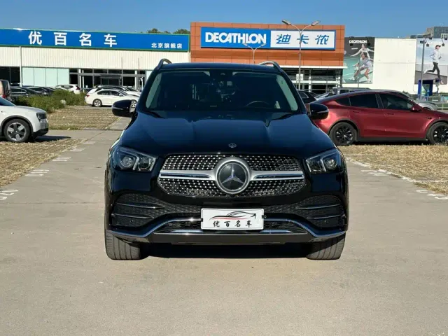 Mercedes-Benz GLE-Class — Фото автомобиля 13
