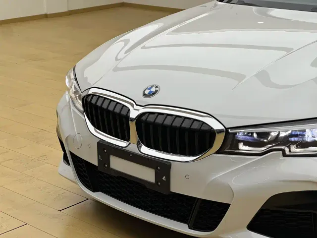 BMW BMW 3 Series 2022 325Li M Sport Package — Фото автомобиля 4