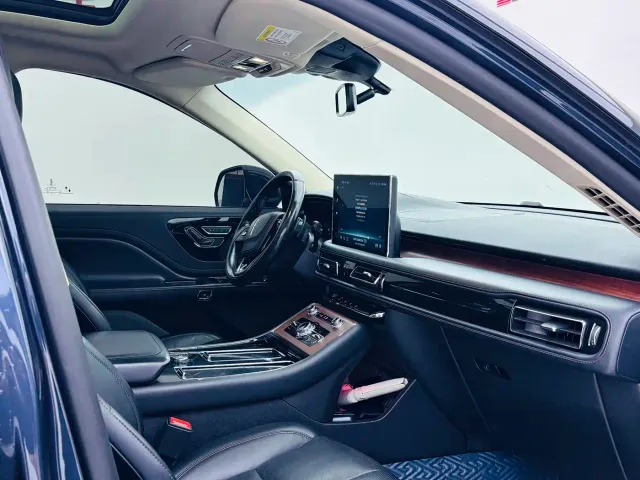 Lincoln Aviator — Фото автомобиля 17