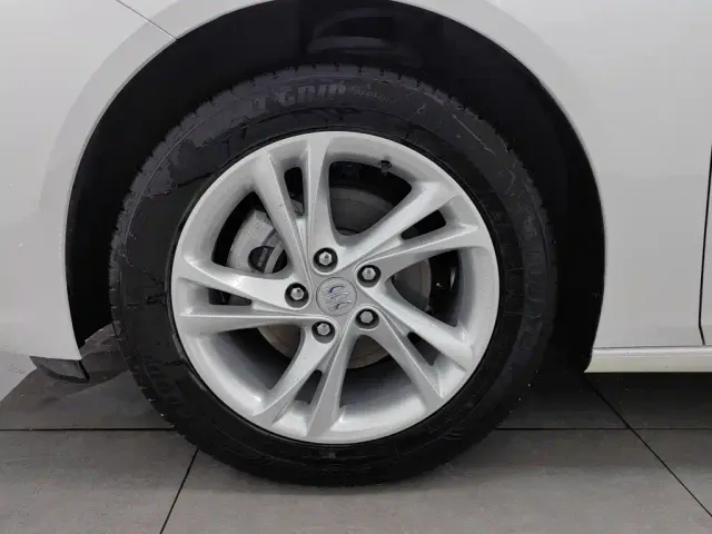 Buick Regal — Фото автомобиля 17