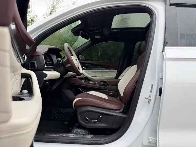 Geely Xingyue L — Фото автомобиля 7