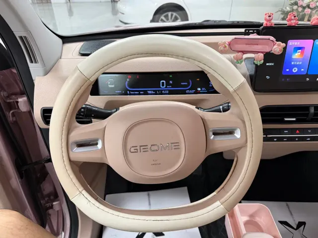 Geely Panda — Фото автомобиля 7