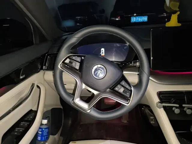 BYD Song PLUS — Фото автомобиля 11