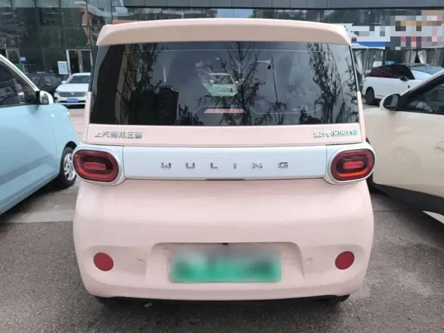 Wuling Hongguang Mini EV — Фото автомобиля 3