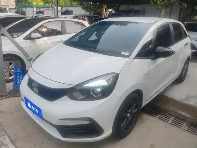 Фотография автомобиля — Honda Fit