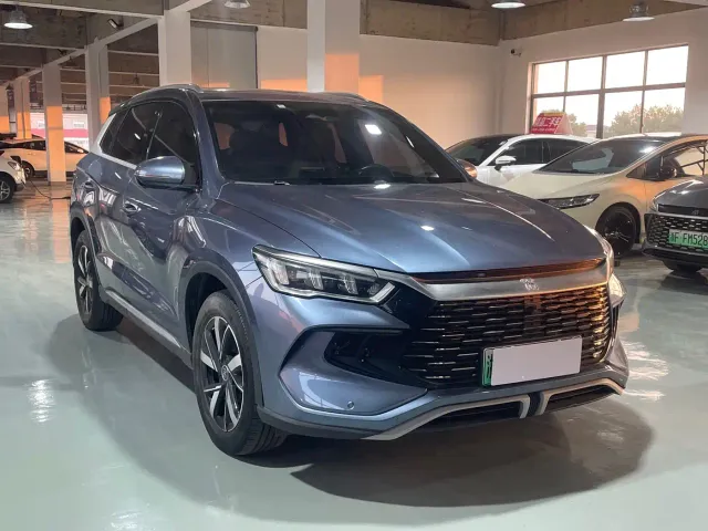 BYD Song Pro — Фото автомобиля 3