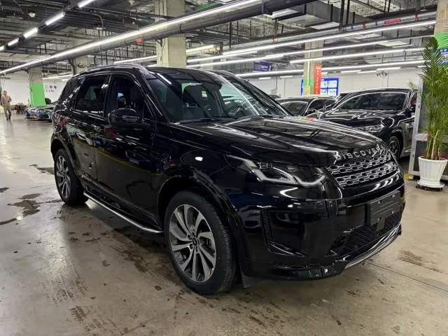 Land Rover Discovery Sport — Фото автомобиля 3
