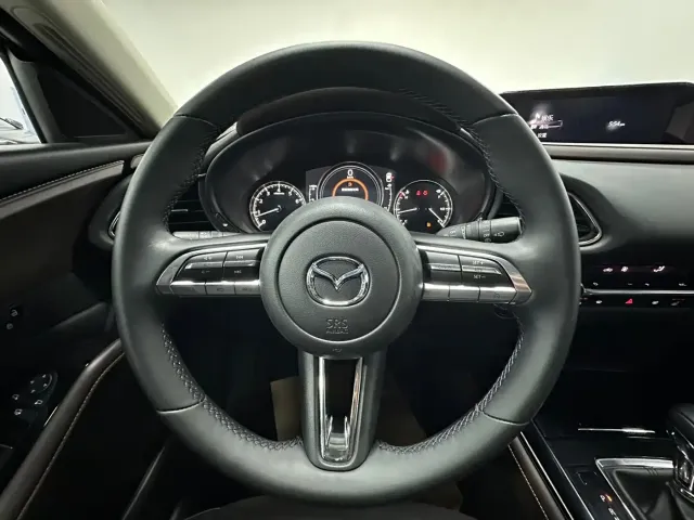 Mazda CX-30 — Фото автомобиля 14