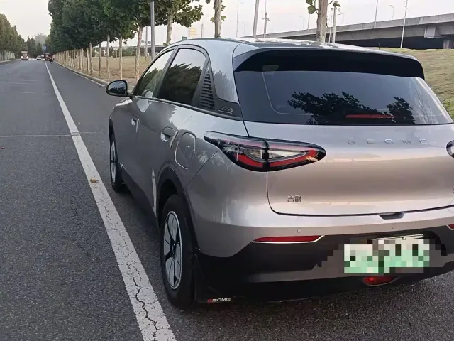 Geely Starry Wish — Фото автомобиля 7