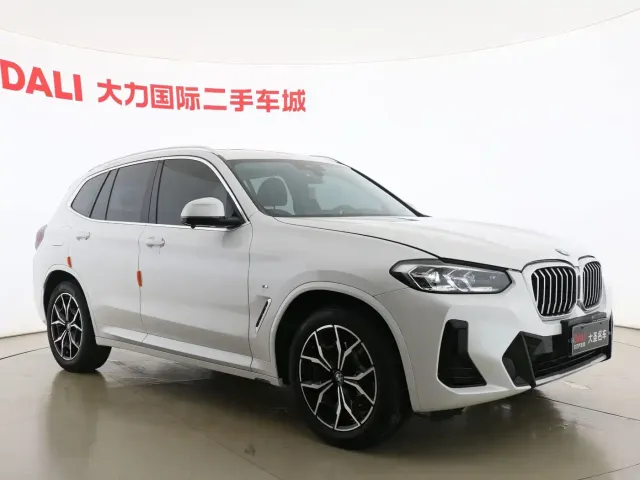 BMW X3 — Фото автомобиля 3