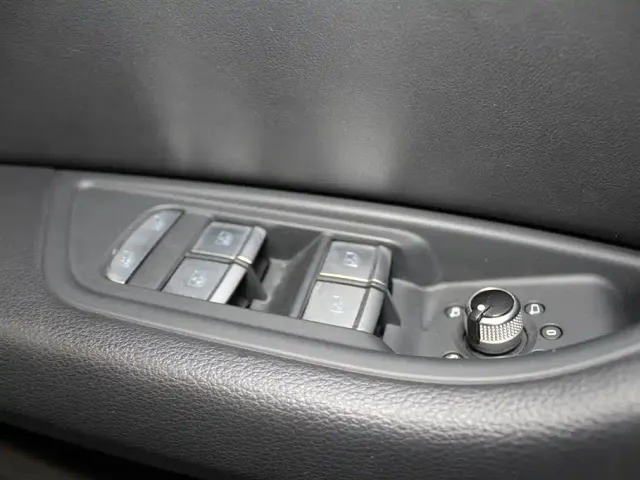 Audi A4L — Фото автомобиля 14