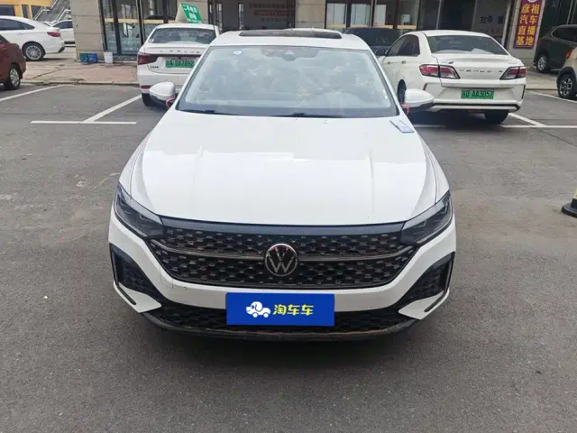 Volkswagen Lavida — Фото автомобиля 2