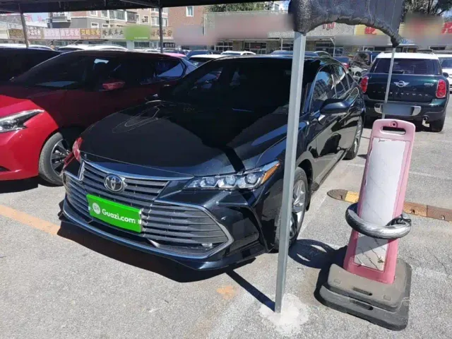 Фотография автомобиля — Toyota Avalon