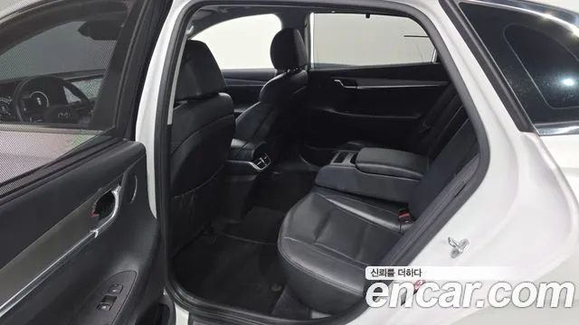 Hyundai Grandeur Grandeur (New) — Фото автомобиля 19