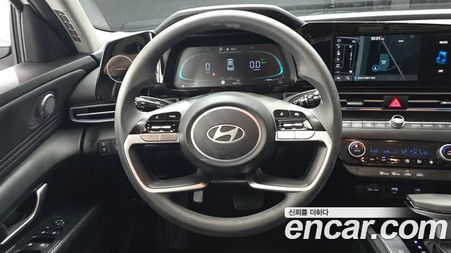 Hyundai AVANTE — Фото автомобиля 13