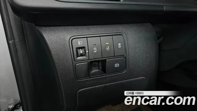 Hyundai Staria Staria Карго 3 места — Фото автомобиля 17