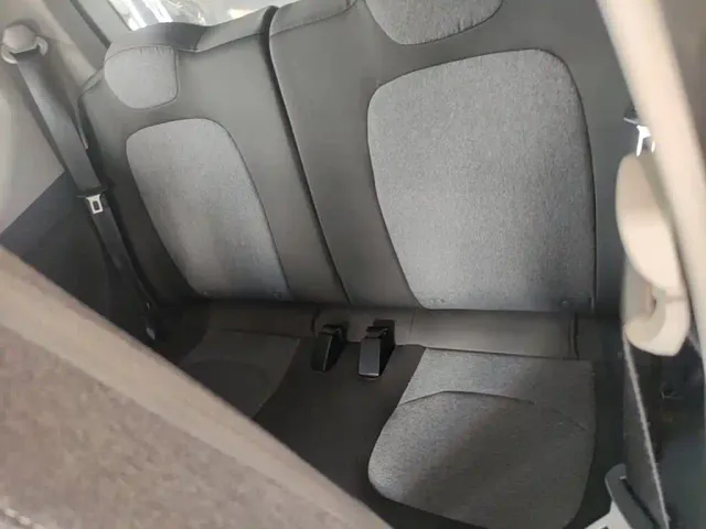 Wuling Hongguang Mini EV — Фото автомобиля 16