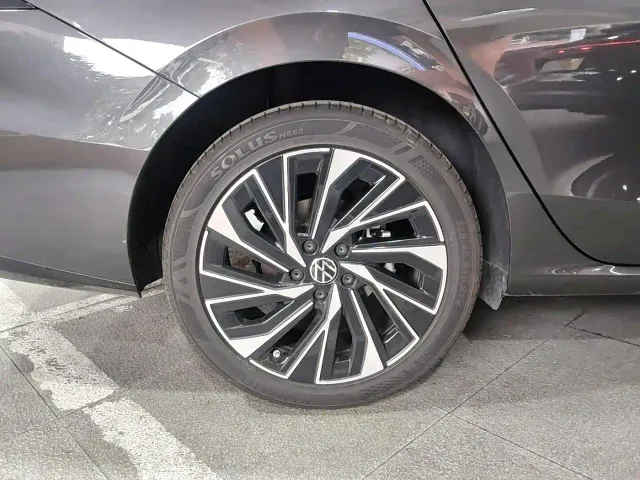 Volkswagen Sagitar — Фото автомобиля 18