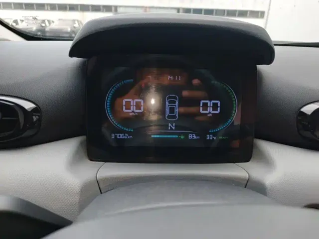 Leapmotor T03 — Фото автомобиля 11