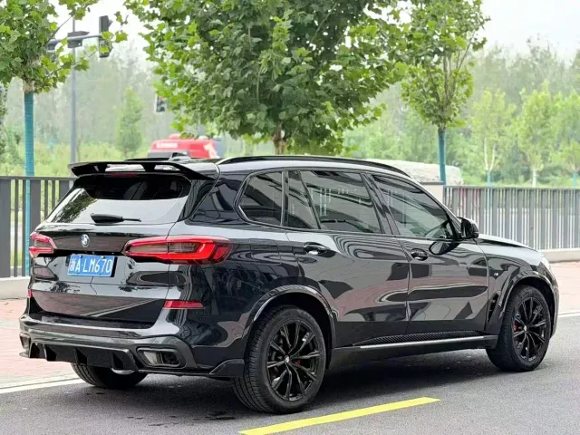 BMW X5 — Фото автомобиля 9