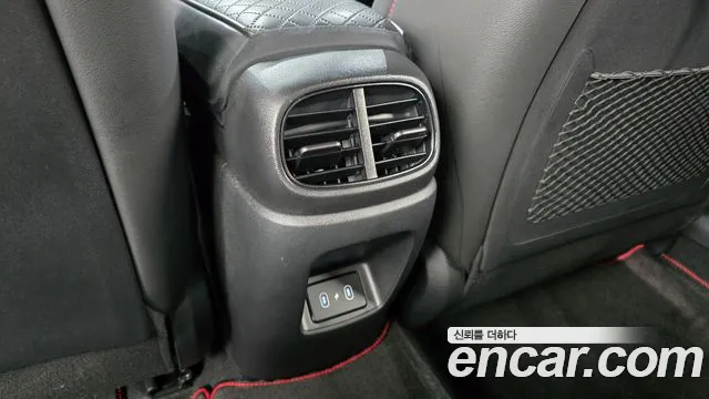 Hyundai Avante CN7 — Фото автомобиля 30