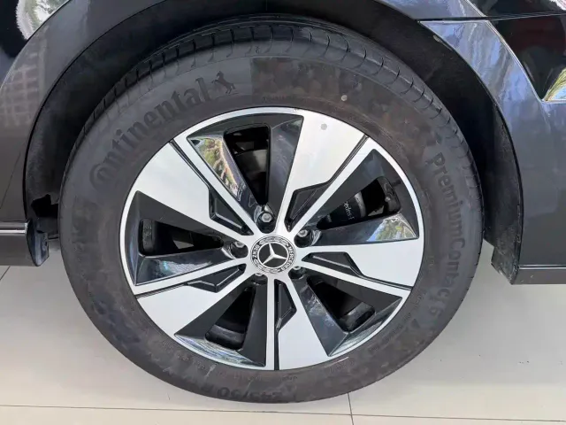 Mercedes-Benz V-Class — Фото автомобиля 26